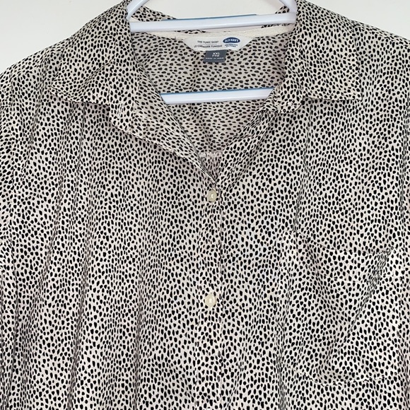 Old Navy Tunic Shirt - Picture 2 of 5